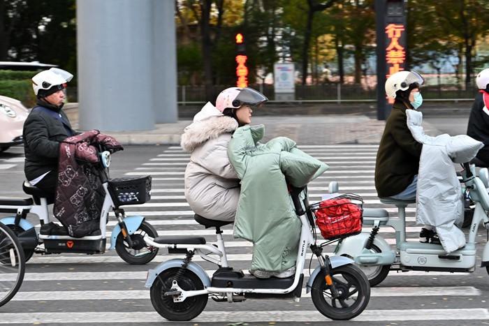 新一輪強(qiáng)冷空氣上線 全國(guó)多地大幅降溫