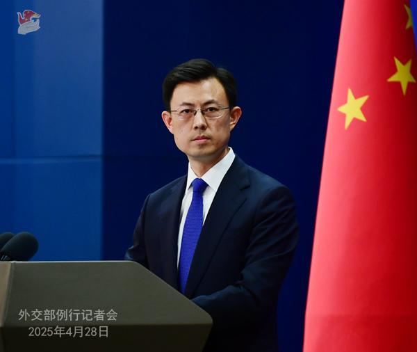 中方對伊朗南部拉賈伊港口爆炸事件中的遇難者表示深切哀悼